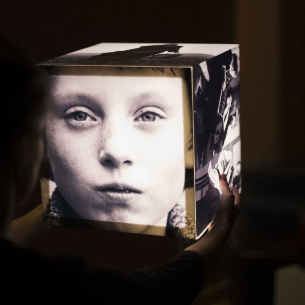 bella tarr eye museum personalized photo lamp