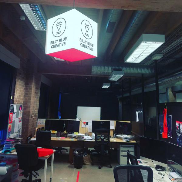 personalized-lamp-for-startup-office