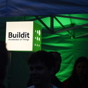 personalized-light-cube-startup-accelerator