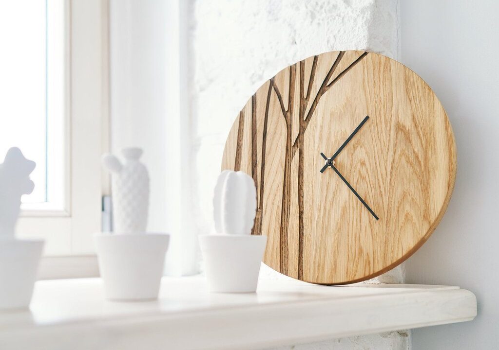 wooden clock 
